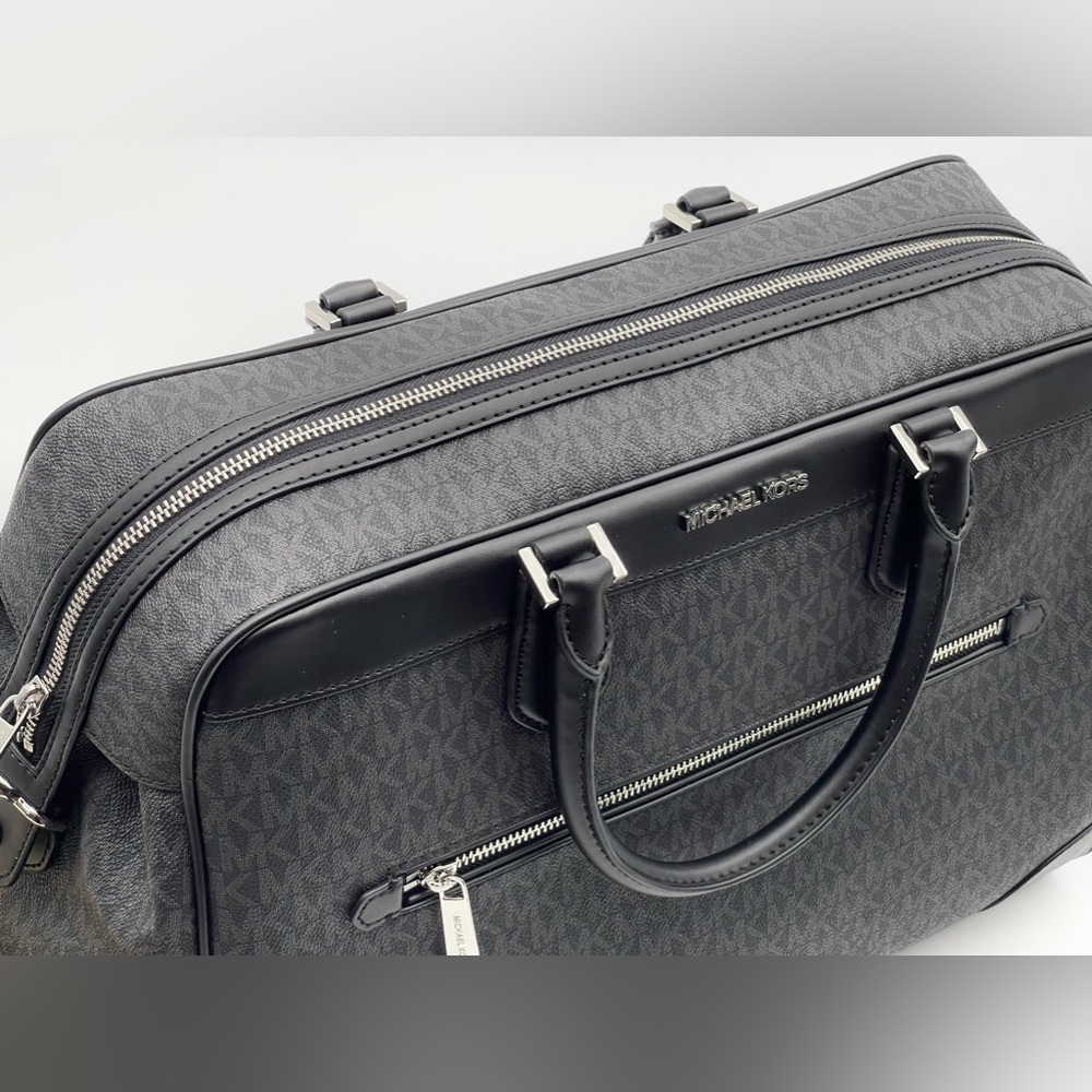 Michael Kors Travel Large Weekender Bag With Trolley Sleeve - Picture 11 of 13